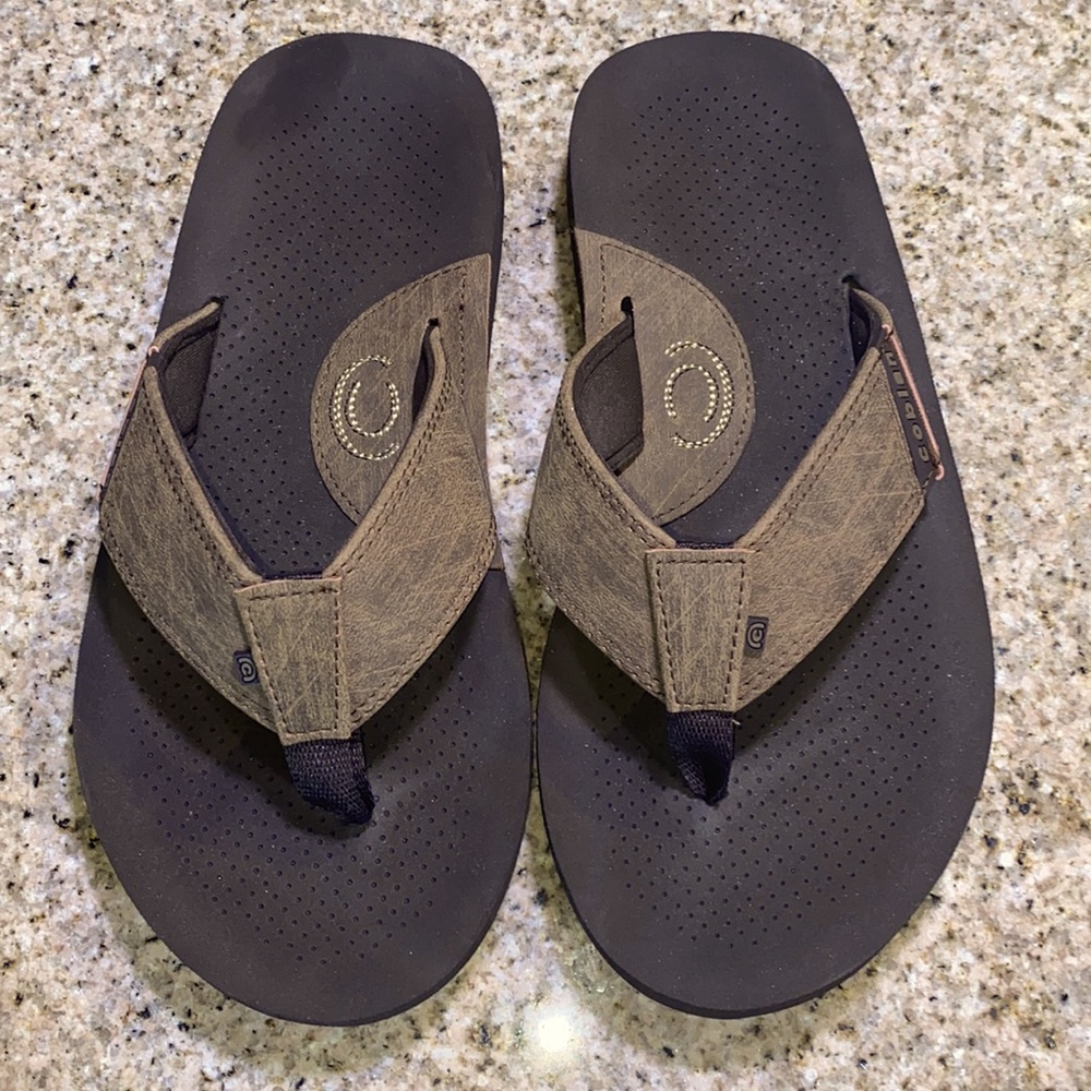 COBIAN SANDALS NWT